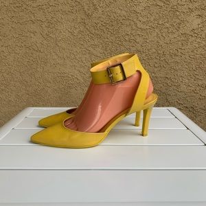 Nine West yellow leather pointy pumps sandals 8.5